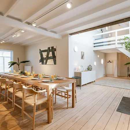 Casa Miro - Lux Living