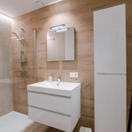Casa Miro - Lux Living